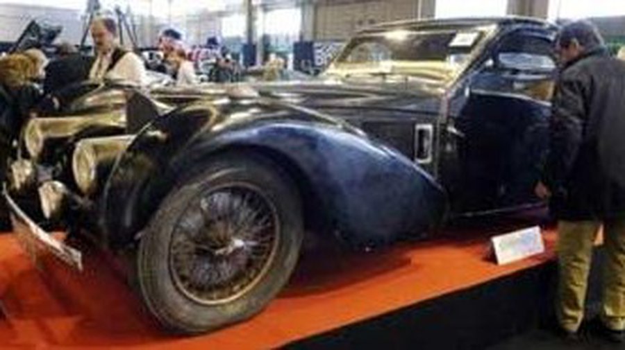 Раритетный спорткар Bugatti продали за 3,4 миллиона евро - Хобби, отдых и развлечения