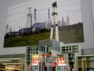 Литовский социал-демократ Сисас: Зачем обсуждать проект АЭС, если его уже одобрила Клинтон?


 - Энергетика