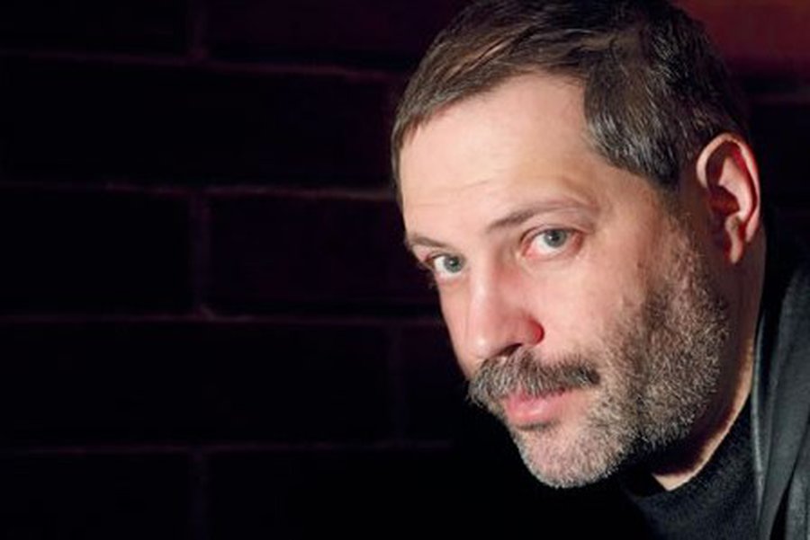 «Современный капитализм превращает все в бессмысленные бумажки» - В Мире