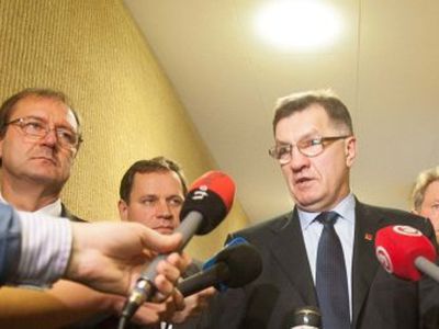 Четыре партии подписали договор о коалиции: мы пришли не для политических игр

 - Литва и страны Балтии