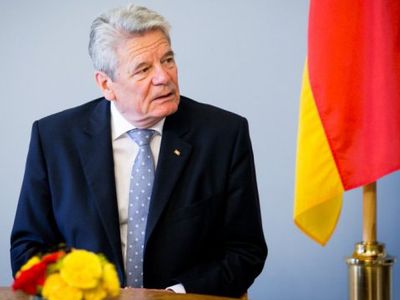 

Президент Германии: жертвы советского режима ждут извинений
 - В Мире
