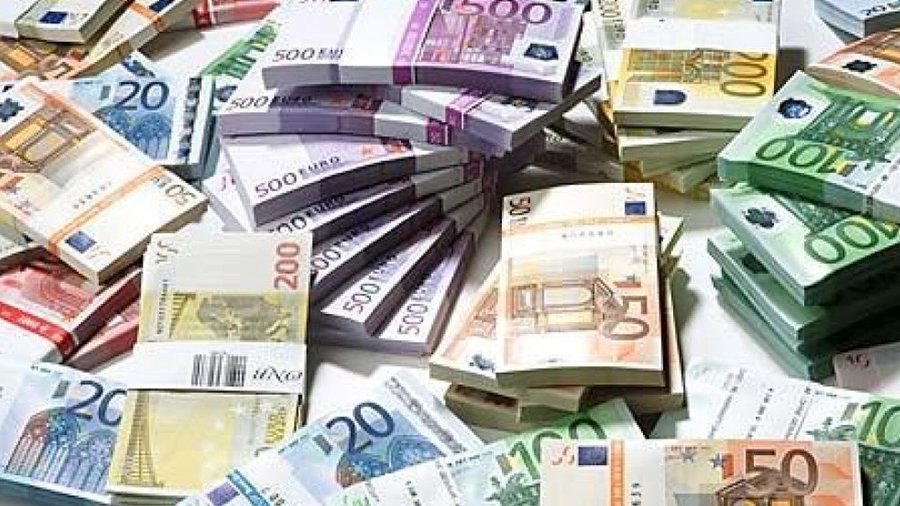 Объем помощи Украине от ЕС и МВФ в 2014 году составит более 1,5 млрд. евро - В Мире