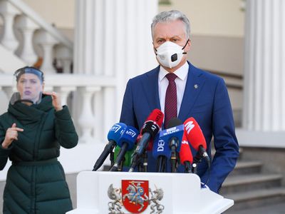 Президент Литвы выступил против выпуска "коронабондов" - Литва и страны Балтии