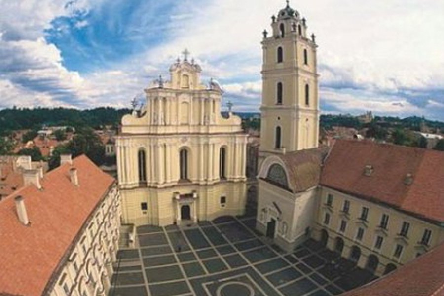 Образование подешевеет - Литва и страны Балтии