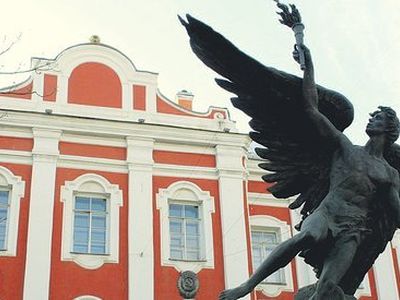 Санкт-Петербург ждет студентов 
                                                                                                 - Мир молодежи