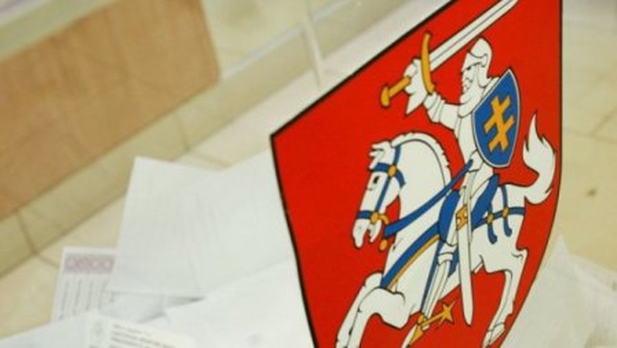Избран парламентарий от Зарасайско-висагинского округа  - В Висагинасе
