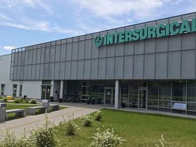 Iš UAB Intersurgical teritorijos išvežtas gruntas. Ar planuojama gamyklos plėtra? (video) - Visagine