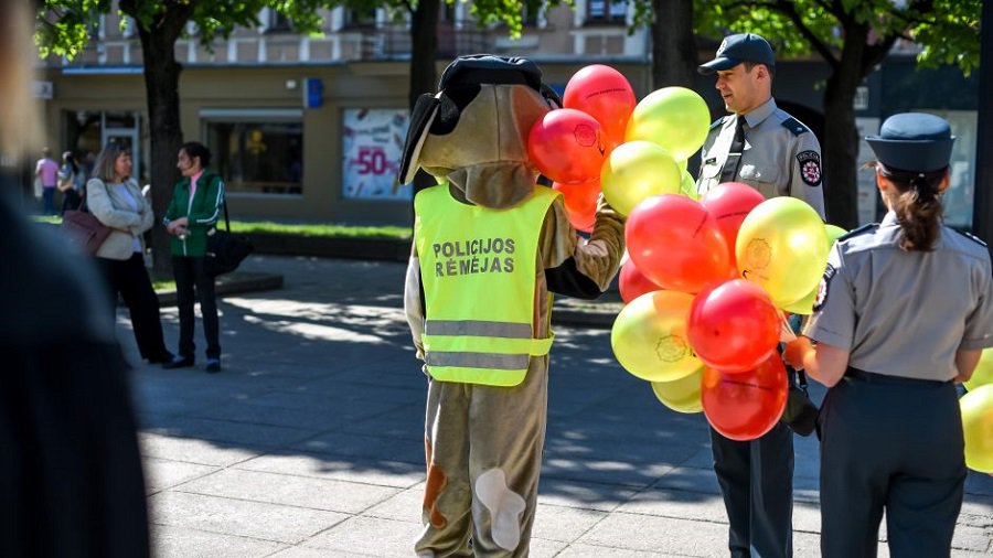 13 июня жителей и гостей города ждут на площади Сантарвес - В Висагинасе