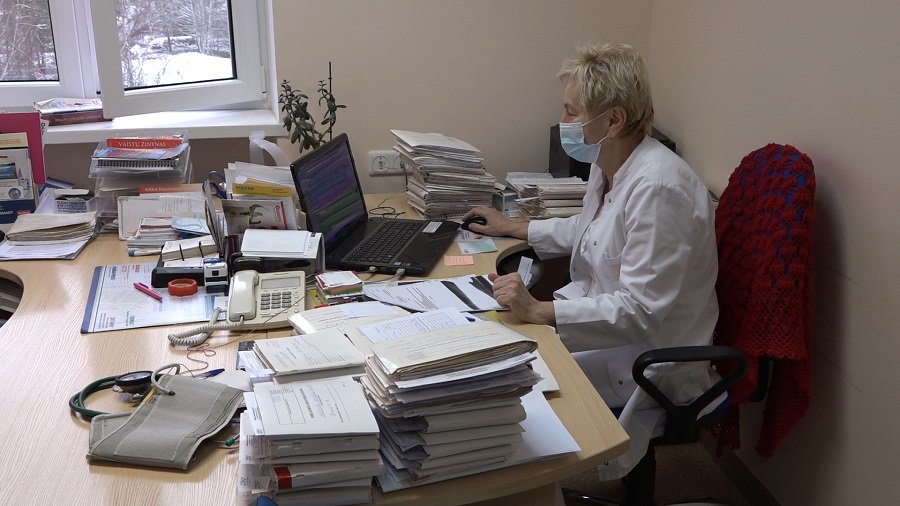Статистические данные о коронавирусе. Правдивы ли цифры? (видео) - В Висагинасе