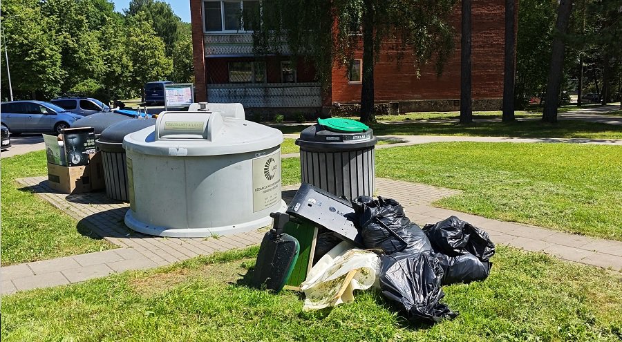 Ką gyventojams svarbu žinoti apie didelių gabaritų atliekų išvežimą - Visagine