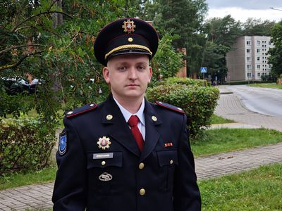 Висагинский пожарный-спасатель Марк Гирдвайнис награжден медалью “Герой Венесуэлы” - Висагинас и висагинцы