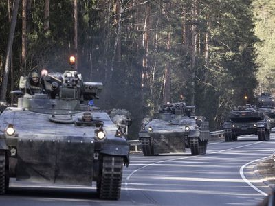Премьер-министр и командующий ВС в Пабраде посетят солдат Батальона передовых сил НАТО - Литва и страны Балтии