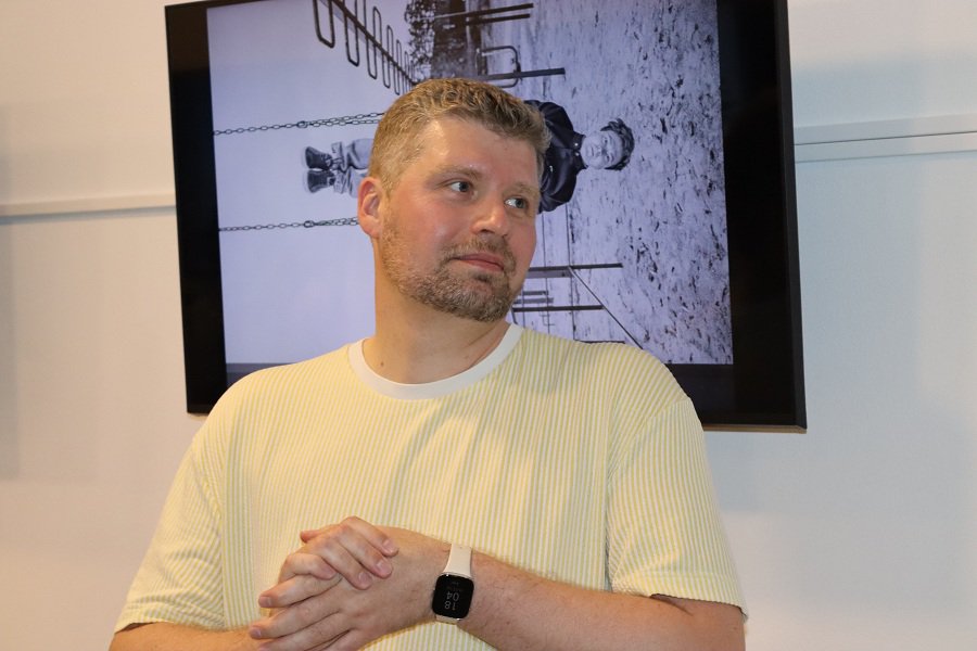 «Люди без масок»: в музее Висагинаса открылась первая персональная выставка Сергея Трифонова - Культурные и спортивные мероприятия