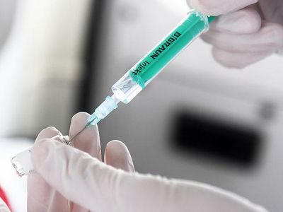 Ситуация с вакцинами от гриппа. Какую еще прививку можно сделать бесплатно группам риска? - В Висагинасе