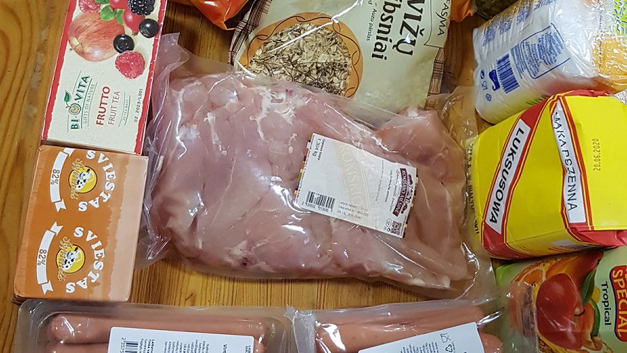 Из каких продуктов состоят «сухие пайки» для детей из социально защищаемых семей - В Висагинасе