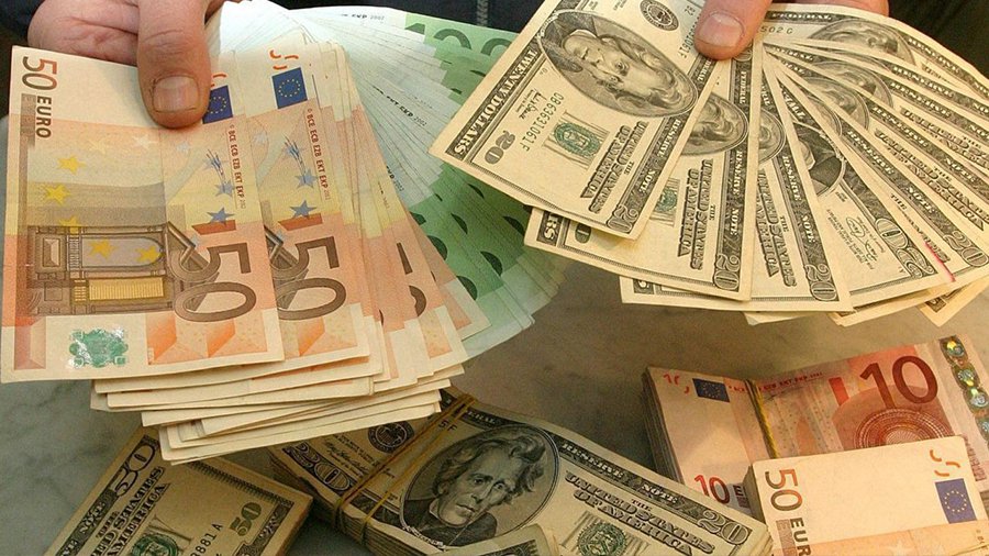 Франция наносит тройной удар по доллару - В Мире