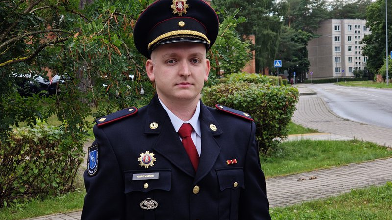 Висагинский пожарный-спасатель Марк Гирдвайнис награжден медалью “Герой Венесуэлы” - Висагинас и висагинцы