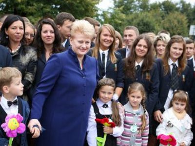 Президент детям: даже если вы уедете, не забывайте откуда вы родом
 

 - Литва и страны Балтии