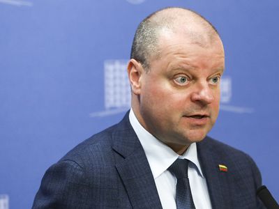 Правительство приняло решение: для борьбы с коронавирусом создан еще один орган, его возглавит премьер - Литва и страны Балтии
