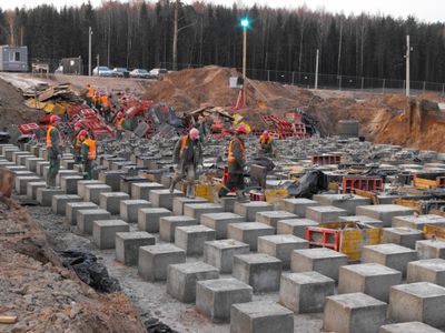 Висагинская АЭС сможет трудоустроить половину безработных строителей
                                                                                 - Энергетика