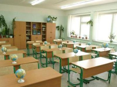 Зарасайские педагоги: по-прежнему экономят на детях - Литва и страны Балтии