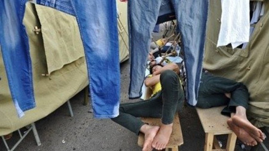 Палаточный лагерь для мигрантов в Москве ликвидировали - В Мире