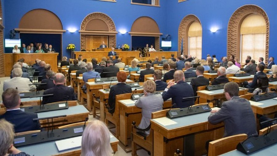 В Таллине заявили, что русские школы останутся в эстонской системе образования - Литва и страны Балтии