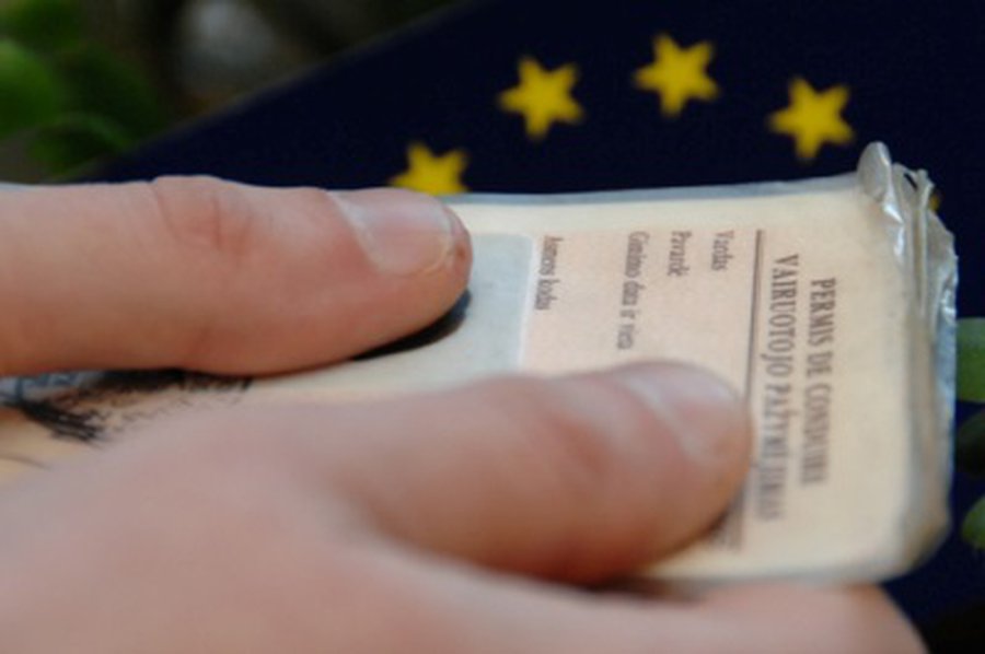 Vers keisti vairuotojo pažymėjimus - Lietuva ir Baltijos šalys