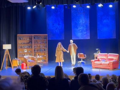 Vilniaus senasis teatras Visagine. „Smulkūs vedybiniai nusikaltimai“. - Visagine