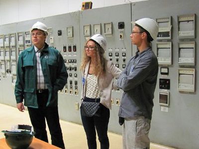 "Šešėlinės" moksleivių Vyriausybės nariai lankėsi Kruonyje ir Lietuvos elektrinėje - Energetika