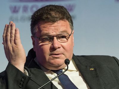 Россия высылает трех литовских дипломатов: Л.Линкявичюс говорит, что терпение Запада иссякло - Литва и страны Балтии