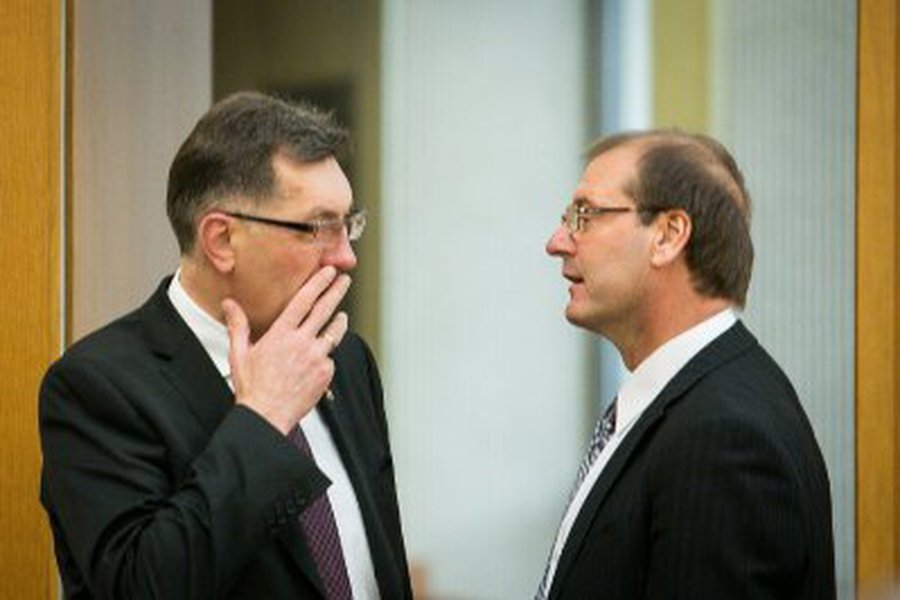 Socialdemokratų reitingas – 29 proc., „darbiečių“ – 14 proc. - Lietuva ir Baltijos šalys