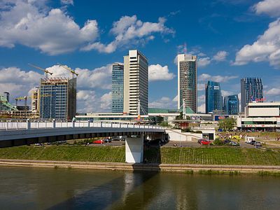 Превратить Вильнюс в современнейший город Европы не удалось 
 - Культурные и спортивные мероприятия