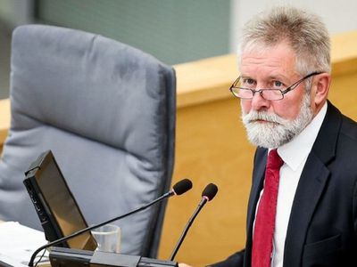 Член Сейма А. Сисас предлагает совершенствовать Закон об общественных закупках - Литва и страны Балтии