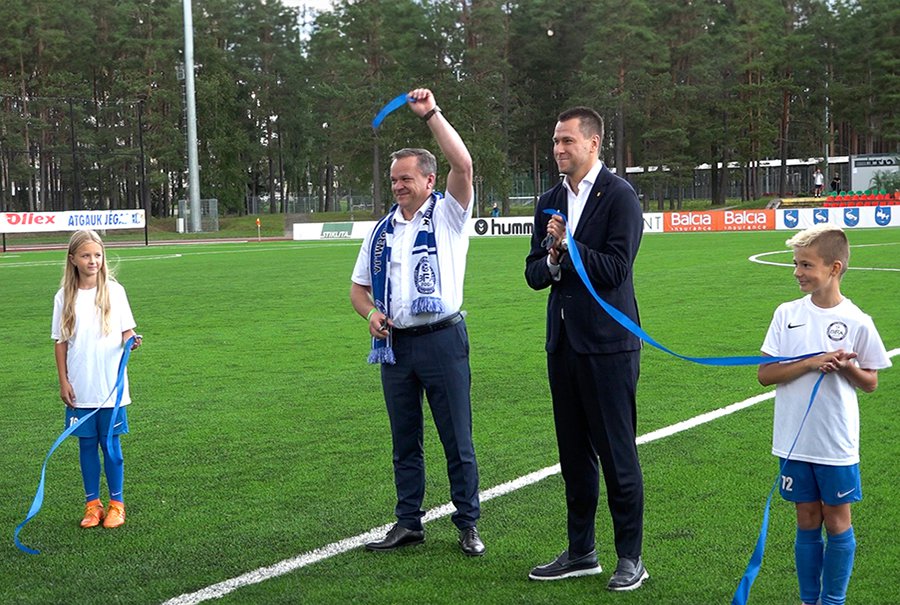 Висагинский стадион готов принять команды уровня UEFA и национальной A-лиги (видео) - Служба региональных новостей