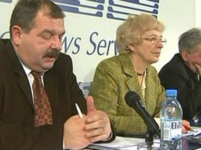  Суд оправдал лидеров профсоюзов Литвы
 - Литва и страны Балтии
