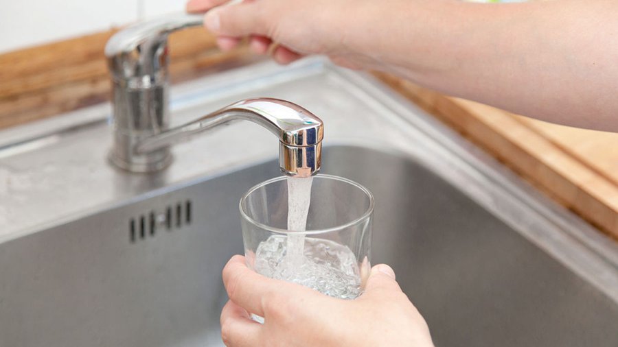 Подорожает и вода: некоторые компании находятся на грани неплатежеспособности - Литва и страны Балтии