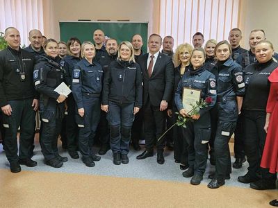 Отмечены лучшие сотрудники Висагинского комиссариата полиции - В Висагинасе
