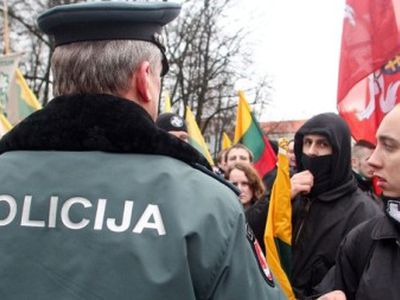 Суд подтвердил запрет властей Вильнюса на проведение марша неонацистов
 - Литва и страны Балтии