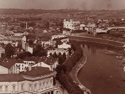 Эксперт: Польша и Литва начали борьбу за звание «оккупанта» Вильнюса - Литва и страны Балтии