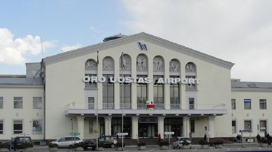 В Вильнюсском аэропорту в определенные часы возможны очереди - Литва и страны Балтии