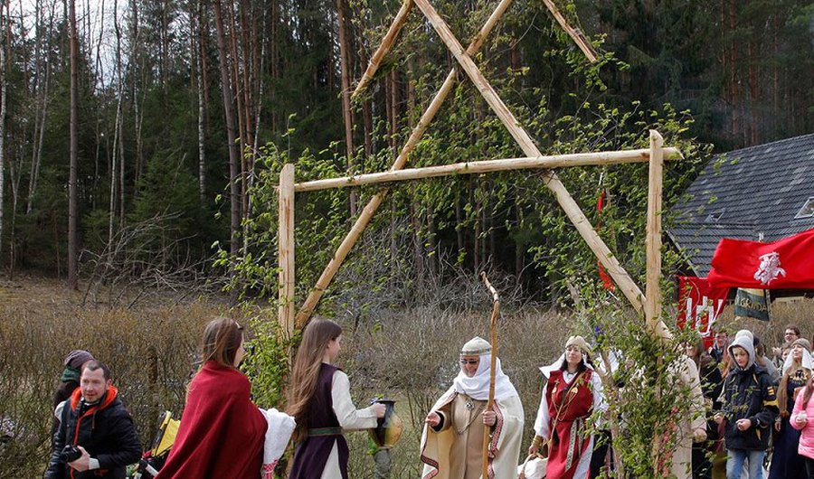 Jorės šventė kvies patirti slėpiningą virsmą - Lietuva ir Baltijos šalys