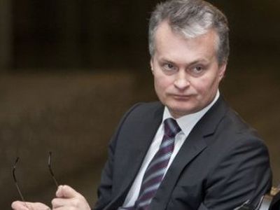 Науседа: реальная зарплата в Литве не только не будет расти, но и уменьшится

 - Литва и страны Балтии