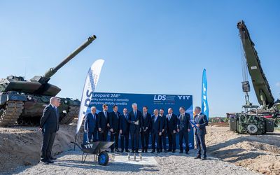 В Каунасе началось строительство центра сборки танков Leopard 2A8 - Литва и страны Балтии