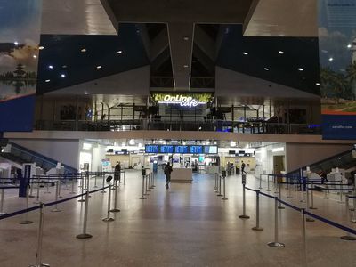 В Вильнюсском аэропорту открыт новый центр туристической информации, который будет работать и ночью - Литва и страны Балтии