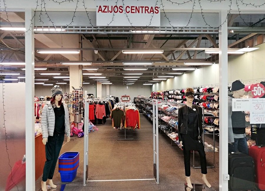 Skubėkite apsipirkti „Azijos centre“! - Reklama