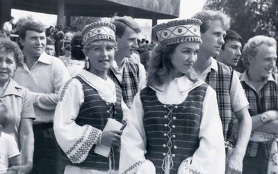 Visagine –  rekonstrukcijos projektas, istorinė paroda ir naujas meno kūrinys | Savaitės kontūrai (video) - Visagine