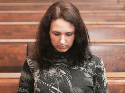 На подозреваемую в терроризме литовку опять надели наручники

                 - Происшествия и криминал