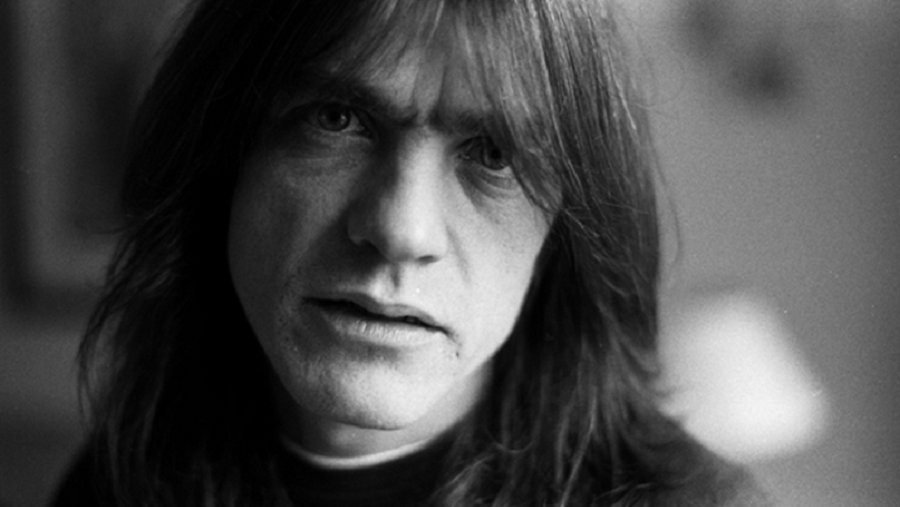 Умер один из основателей группы AC/DC - В Мире