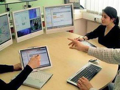 Работа с несколькими мониторами интенсифицирует труд - IT новости